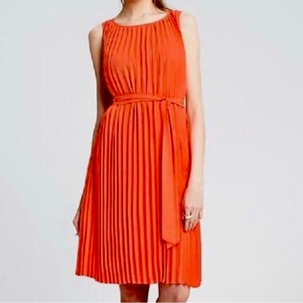 Banana Republic Accordion Pleat Swing A-Line Coral Orange Dress Sz 10 - Picture 4 of 7